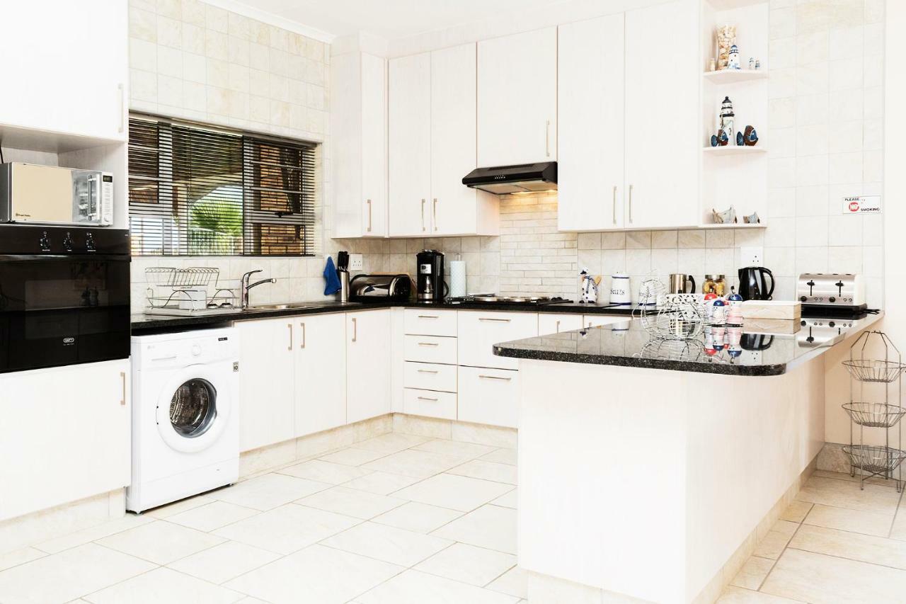 Settle Inn Self Catering Accommodation Colchester Dış mekan fotoğraf